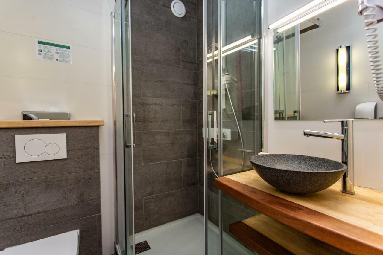 De France Hotel 3*
